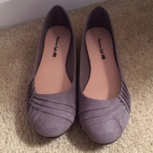 🎉LAST CHANCE🎉 NWOT gray flats